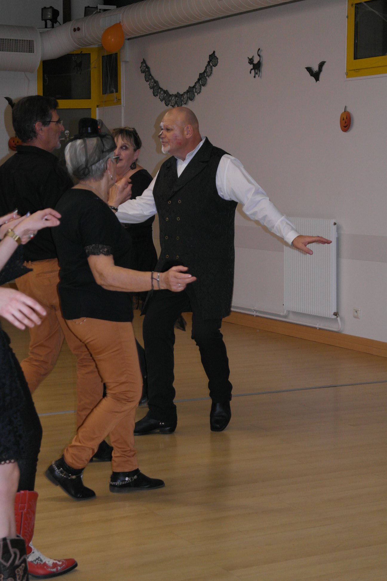 Bal d'Halloween 173